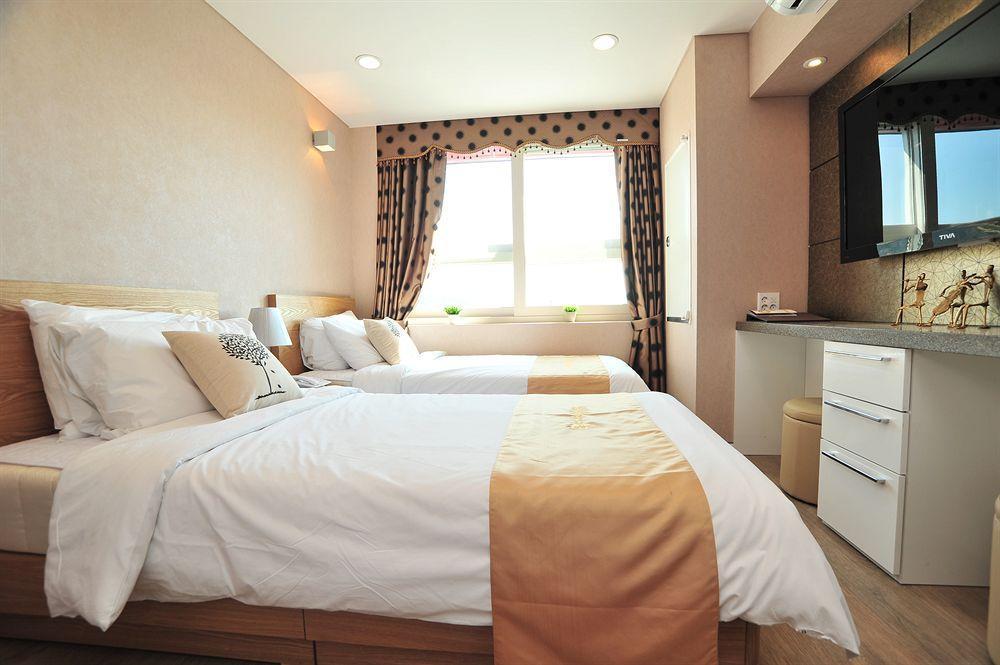 Golden Forest Residence River Seoul Exterior photo